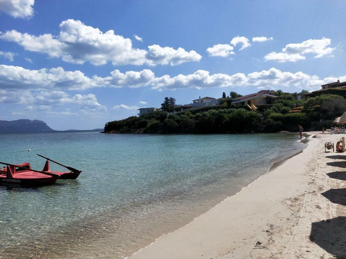 Aparthotel Le Stanze Del Mare Golfo Aranci Exterior foto
